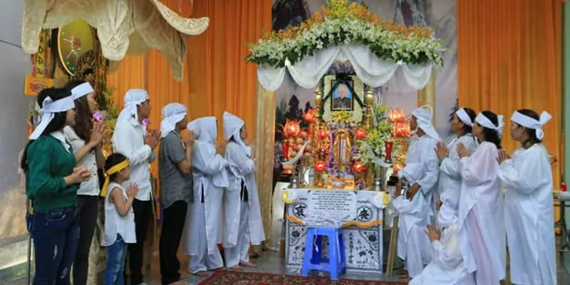 Nằm mơ thấy đám ma là điềm báo gì?